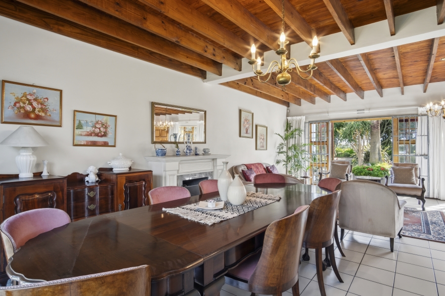 6 Bedroom Property for Sale in Schaap Kraal Western Cape